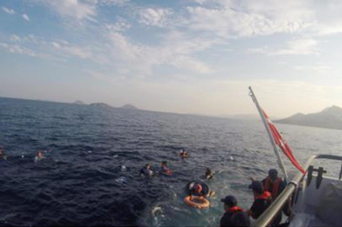 Göçmen teknesi battı: 9 kişi kayıp, 31 kişi kurtarıldı